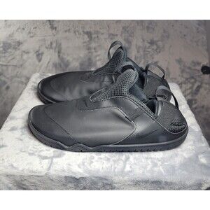 Nike Women's Black Sneakers